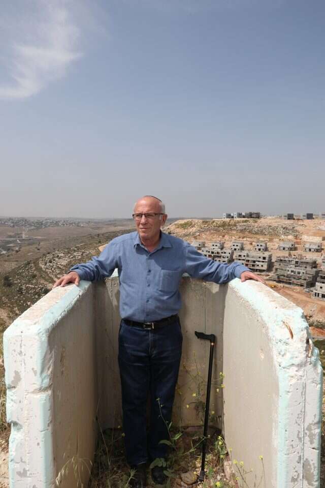 פנחס ולרשטיין. | מרים צחי