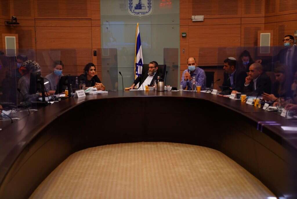 הדיון בוועדת הכספים, היום. | עדינה ולמן, דוברות הכנסת