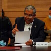 ח"כ מיקי לוי בוועדת הכספים. | דוברות הכנסת, עדינה ולמן