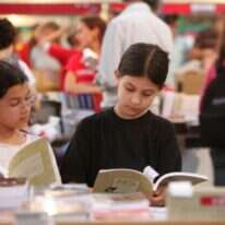 שבוע הספר 2009 . למצולמים אין קשר לכתבה, | מרים צחי