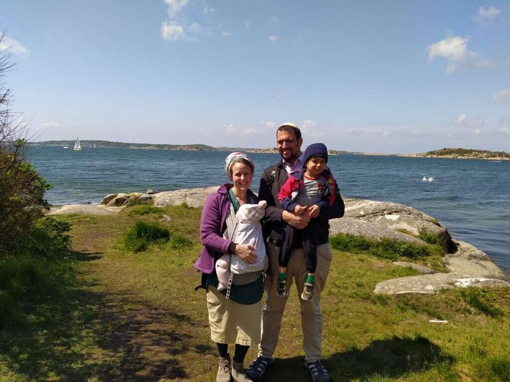 הגיעו לאירופה די במקרה. בני המשפחה