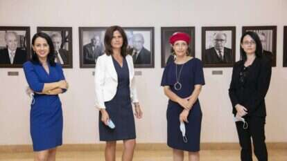 חברות הכנסת החדשות ביום ההשבעה בכנסת, השבוע. מימין לשמאל: קאבלה, פרידמן, קוטלר־וונש, שי־וזאן. | אוליבייה פיטוסי, פלאש 90 חברות הכנסת החדשות ביום ההשבעה בכנסת, השבוע. מימין לשמאל: קאבלה, פרידמן, קוטלר־וונש, שי־וזאן. | אוליבייה פיטוסי, פלאש 90