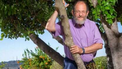 הרב ד"ר אלון גושן־גוטשטיין. | יוסי אלוני הרב ד"ר אלון גושן־גוטשטיין. | יוסי אלוני