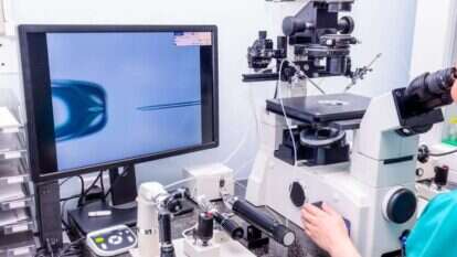 מעבדה לטיפולי פוריות. | שאטרקסטוק מעבדה לטיפולי פוריות. | שאטרקסטוק