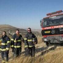 מתנדבי תחנת הכיבוי ביצהר. | שריה דיאמנט