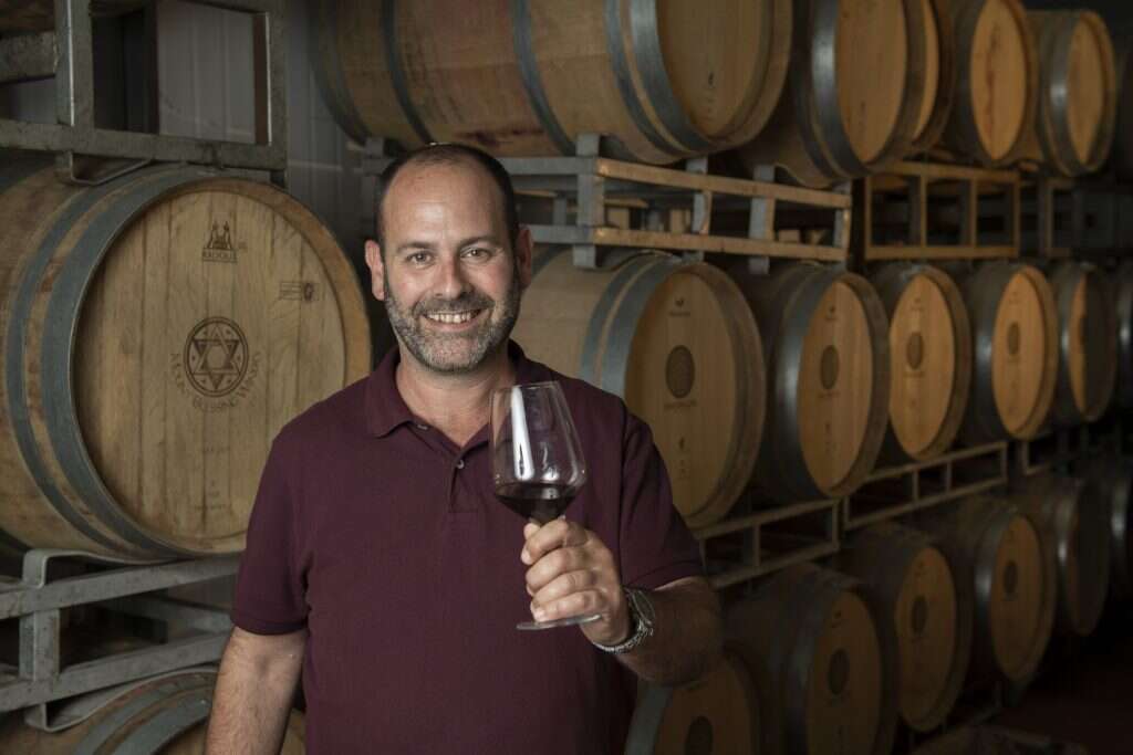 ניר לביא. | שריה דיאמנט