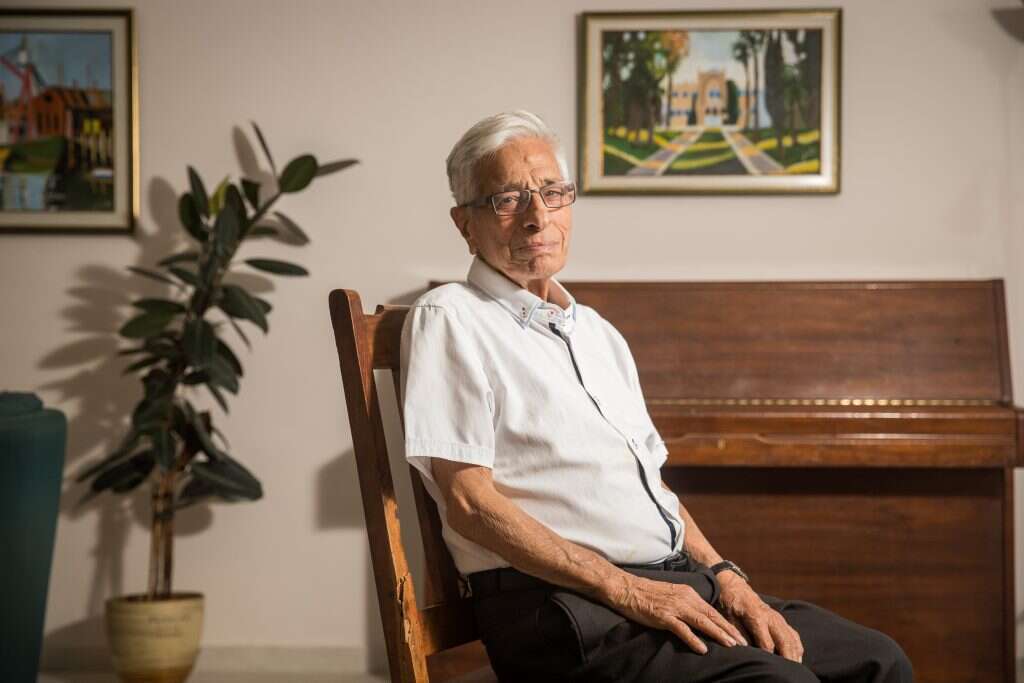 "רציתי להוכיח שגם הבן של הירקן מהשוק יכול להגיע רחוק". יצחק בנאי. | יונתן זינדל, פלאש 90