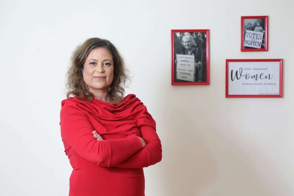 ענבל חרמוני. | דנה קופל