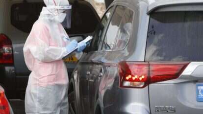 בדיקת קורונה בישראל. | AFP בדיקת קורונה בישראל. | AFP