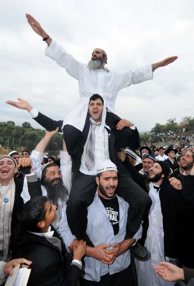 בין חכמי מרוקו וגדולי החסידות התקיימה השפעה הדדית. אומן, 2009. | שאטרסטוק