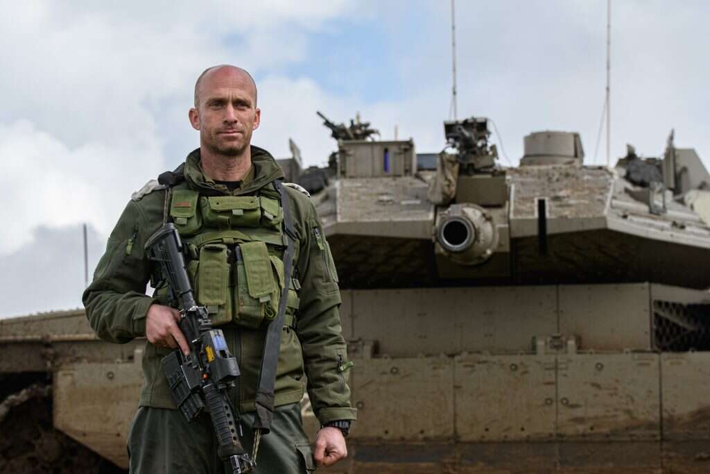 סא"ל יואב שניידר, מפקד חטיבה 7 בשיריון. | איל מרגולין, ג'יני