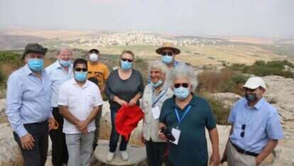 סיור השגרירים אתמול בשומרון. | איקי מימון