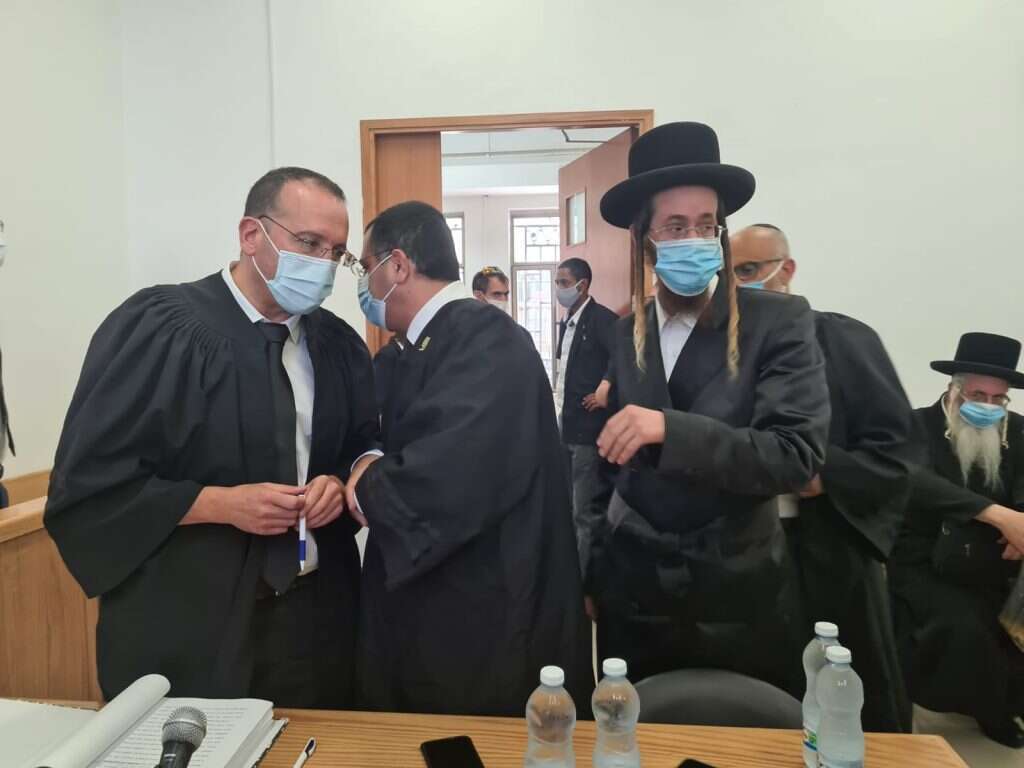 פרקליטיה של לייפר. | שקד אורבך