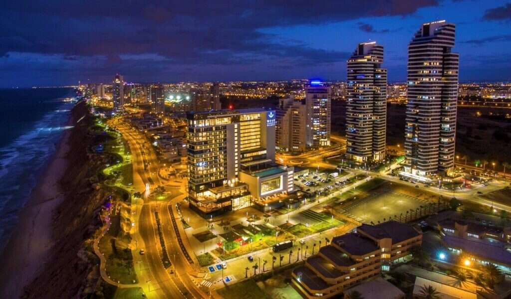 טיילת המצוק. צילומי רחף