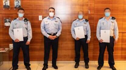 מפקד חיל האוויר בטקס הענקת תעודות ההוקרה. | דובר צה"ל מפקד חיל האוויר בטקס הענקת תעודות ההוקרה. | דובר צה"ל