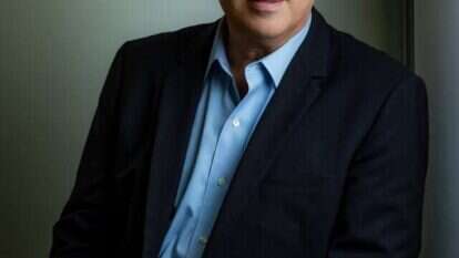 גדעון סער. | אריק סולטן