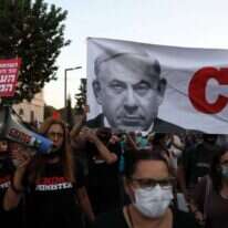 הפגנות מחוץ למעון רה"מ, השבוע. | EPA