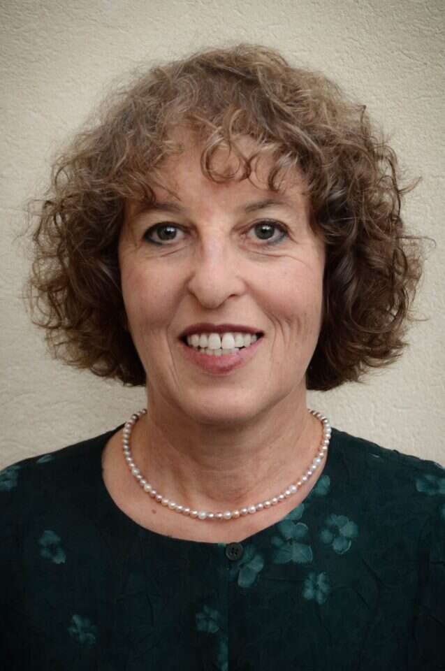 פרופ' יעל בנימיני. | אוניברסיטת תל-אביב פרופ' יעל בנימיני. | אוניברסיטת תל-אביב