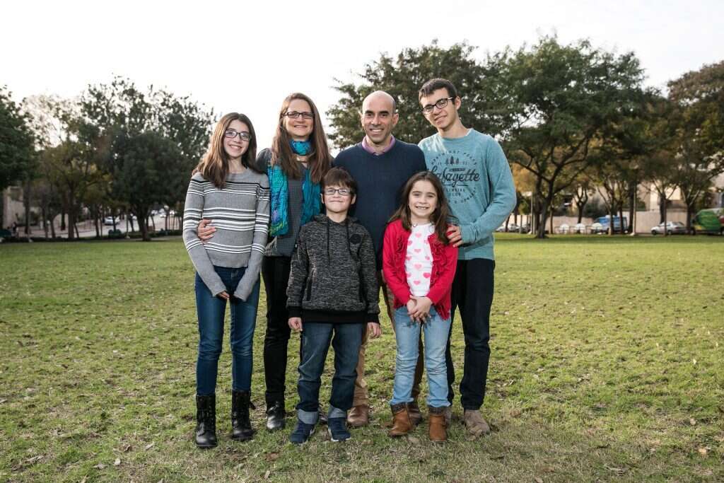 לא חשבנו שיהיה כל כך קשה. משפחת גוטובסקי. | מאלבום התמונות המשפחתי