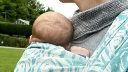 מנשא בד. | Pixabay free stock