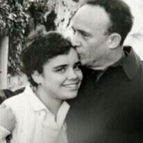 רבקה מרים ואביה