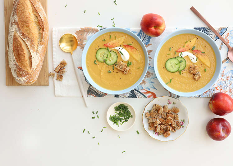 מרק נקטרינות קר. | אפרת ליכטנשטט