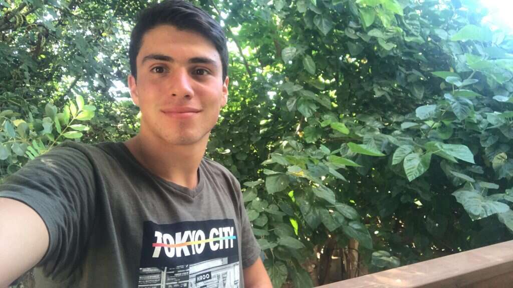 עומרי שווגר