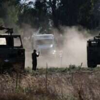 כוחות ארטילריה של צה"ל בגבול לבנון. | EPA