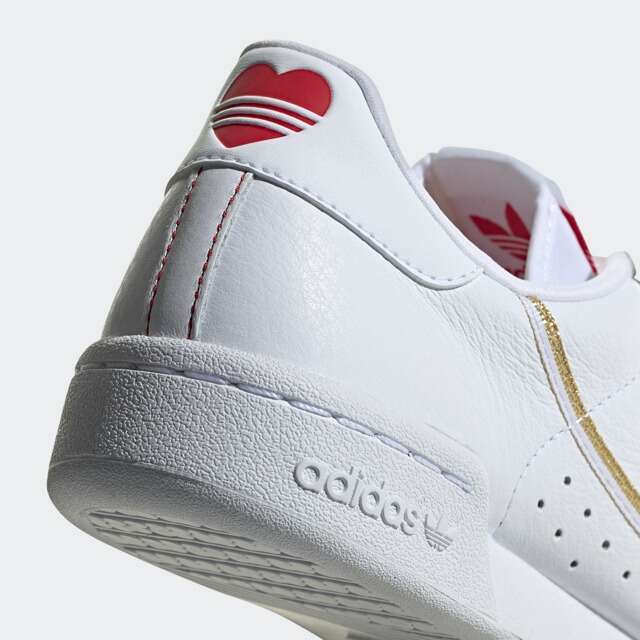 קולקציית טו באב של אדידס. | יח"צ