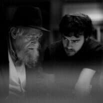 טמיר פלנט עם סבו. | טמיר פלצמן