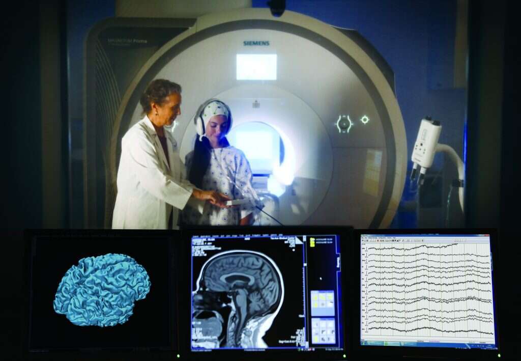 טיפול בבית החולים איכילוב בתל אביב. | ליאור צור - דוברות איכילוב טיפול בבית החולים איכילוב בתל אביב. | ליאור צור - דוברות איכילוב