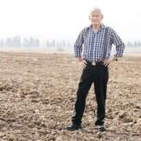 נחום ברוכי. | אבישג שאר-ישוב