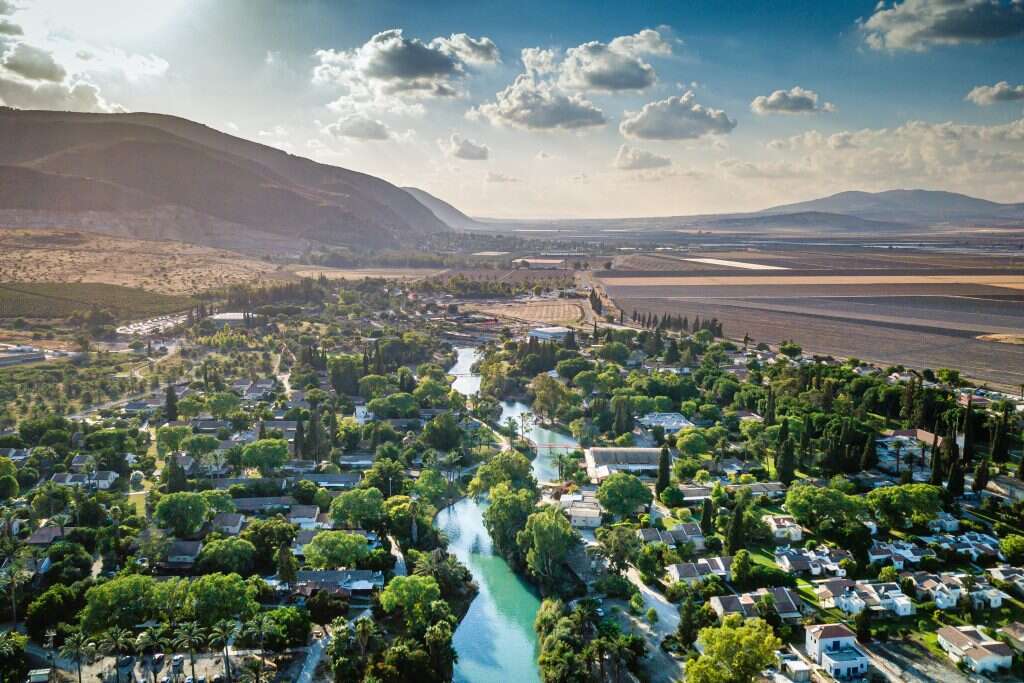 נחל האסי. | מנחם לדרמן, פלאש 90