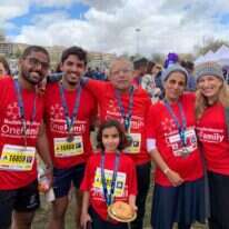 שנטל בלזברג עם משפחת יפרח. | יח"צ