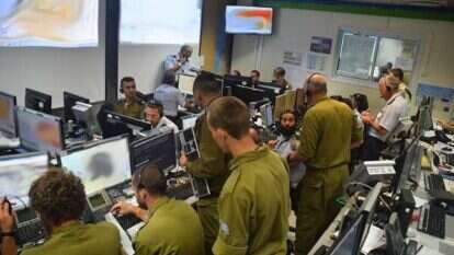 לילה בבור של פיקוד דרום וחיל האוויר. | דוברות חיל האוויר