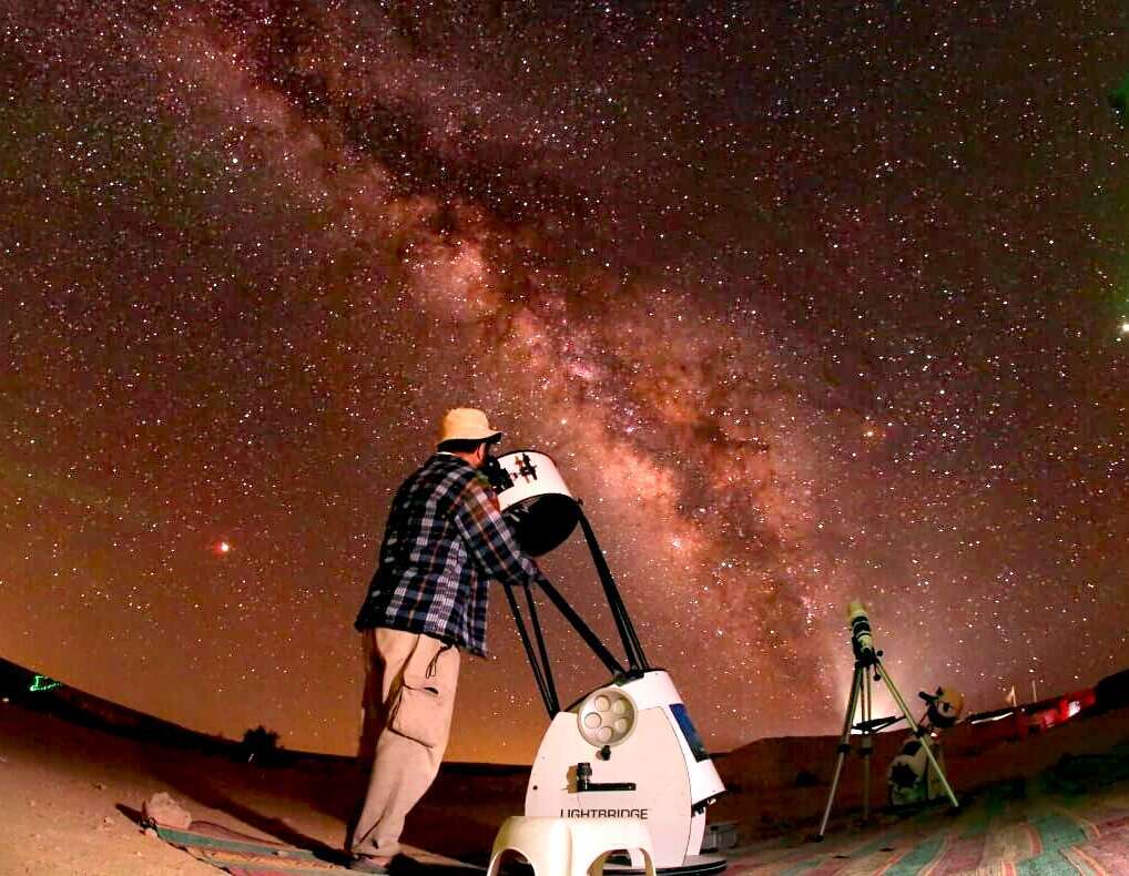 יותר אנליטי ממיסטי. רועי בעמדת תצפית. | איתמר ברסט