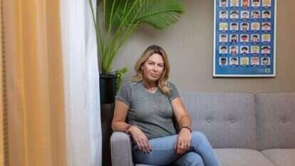 עם גלית יצפאן, פסיכותרפיסטית ומגישה. | אבישג שאר-ישוב