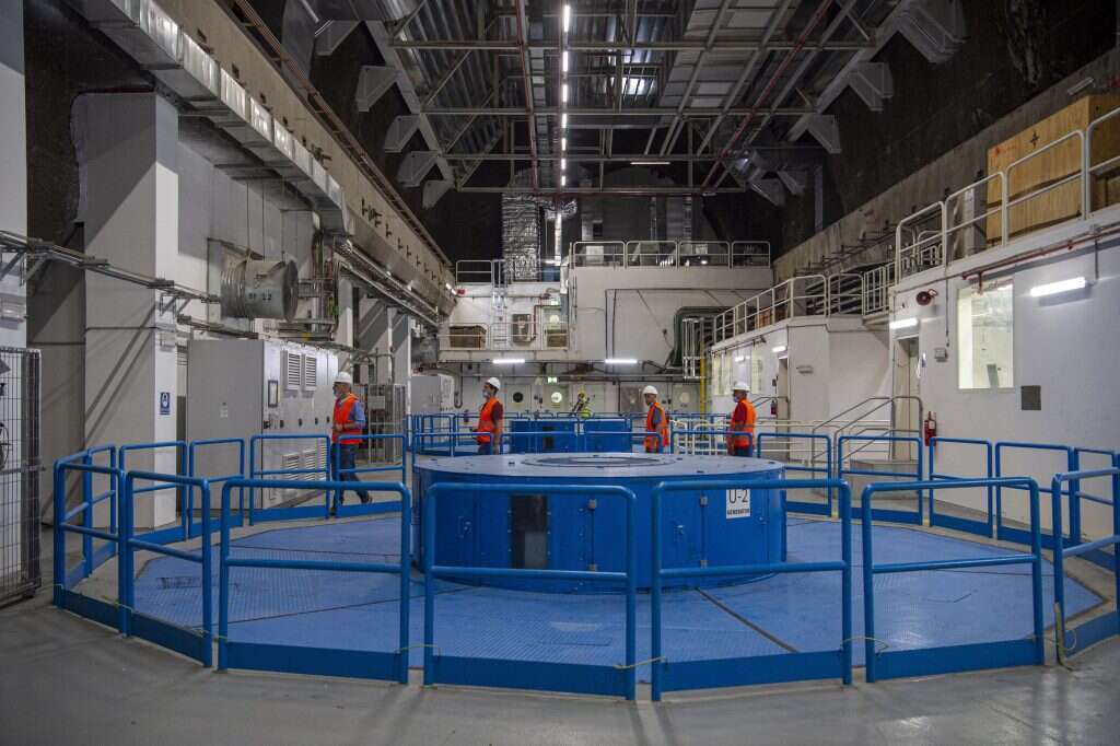 הספק עצום בהתרעה קצרה. הטורבינות ברשפים, במורד המערכת. | גיל אליהו, ג'יני