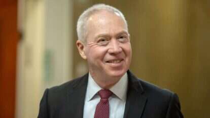 יואב גלנט. | אמיל סלמן