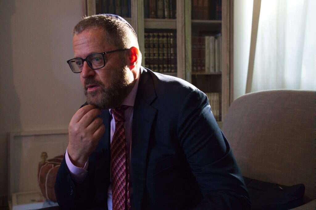 אלכס פטרפרוינד, דובאי. | AP