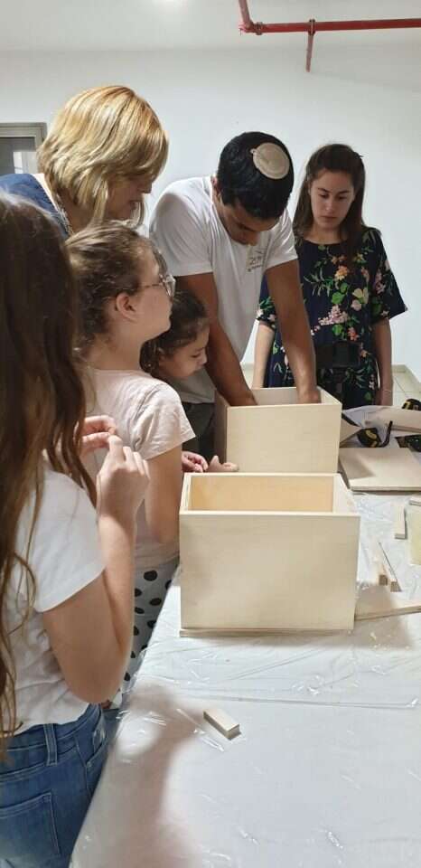 סדנת עץ ב-wood stock