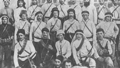 ההוגים שהציעו השתלבות במרחב הערבי לא היו שוליים סהרוריים אלא קיימו דיאלוג עם דמויות ציוניות מרכזיות. חברי ארגון "השומר" בגליל העליון, אוקטובר 1907. | לע"מ