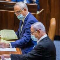 נתניהו וגנץ מצביעים על דחיית התקציב, השבוע. | אורן בן־חקון