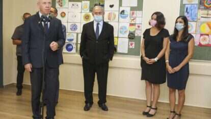 נתניהו ושר החינוך גלנט בביקור בבית ספר בירושלים. | מארק ישראל סלם