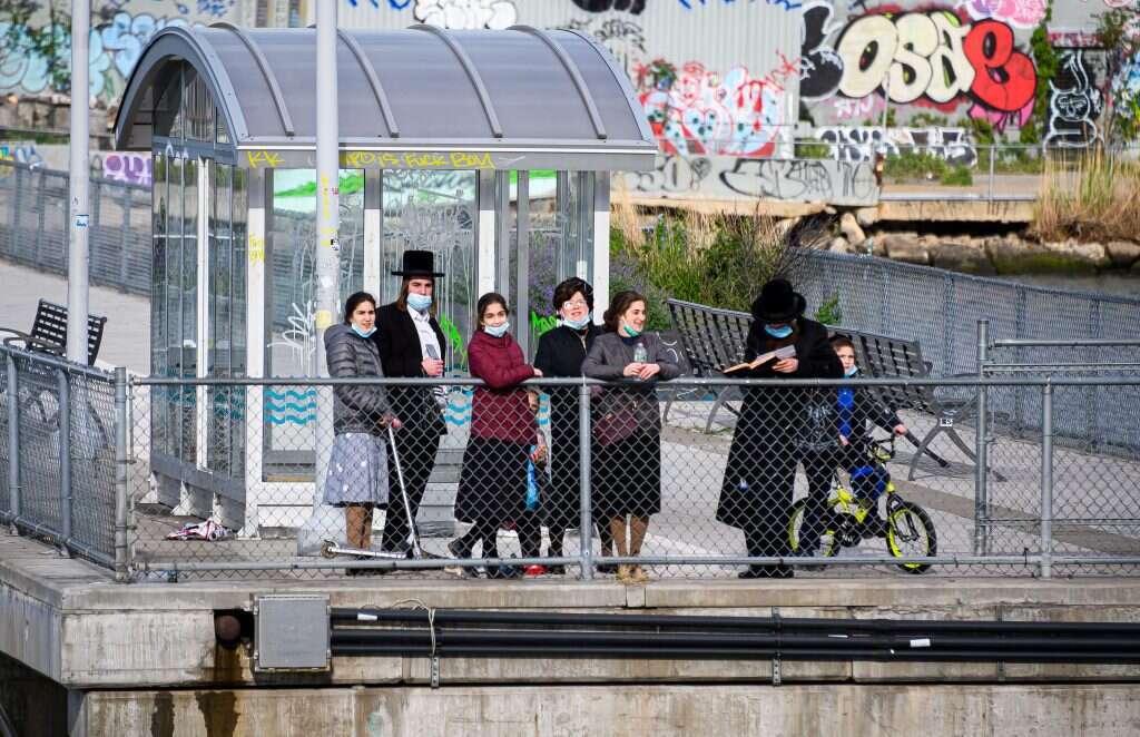 להראות את האנושיות והיופי. חרדים בוויליאמסבורג. | גטי אימג'ס