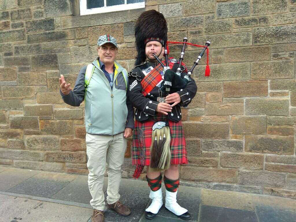 פסטיבל אדינבורו בסקוטלנד