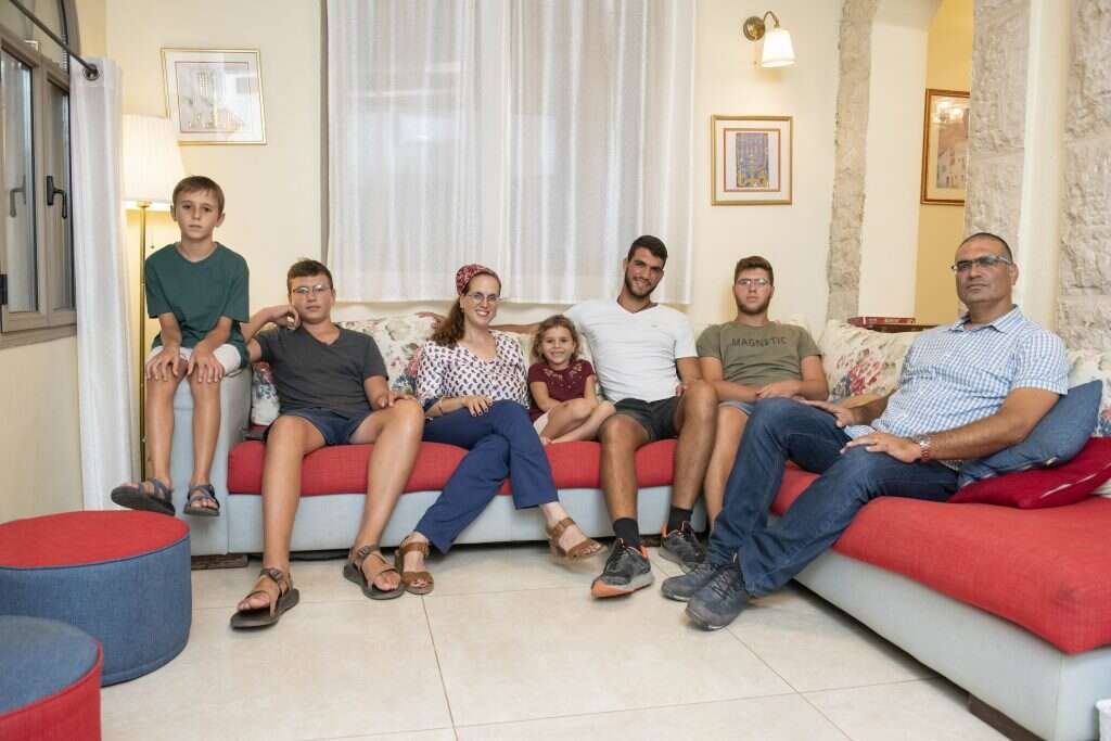 משפחת ימין. | שריה דיאמנט