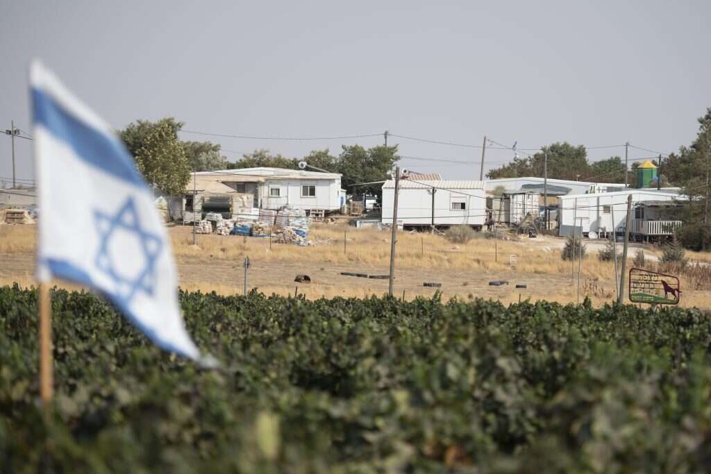 מצפה כרמים. | שריה דיאמנט