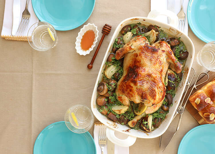 עוף ממולא עם פטריות צלויות. | אפרת ליכטנשטט