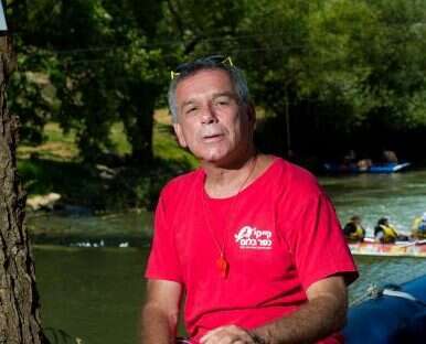 ביקש אישור. עמית גל. | אריק סולטן